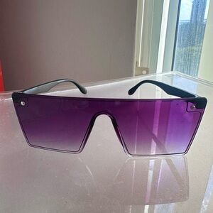 New small shield sunglasses